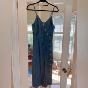 Universal Threads Denim Dress